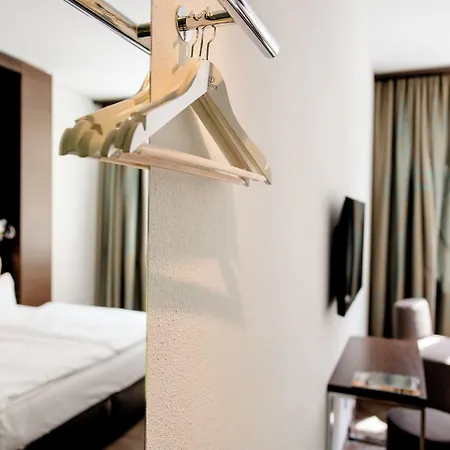 One Prague-florentinum 3*